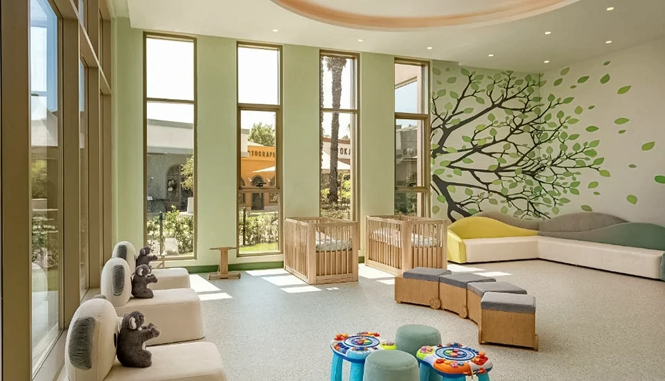 هتل تایتانیک دلوکس لارا آنتالیا